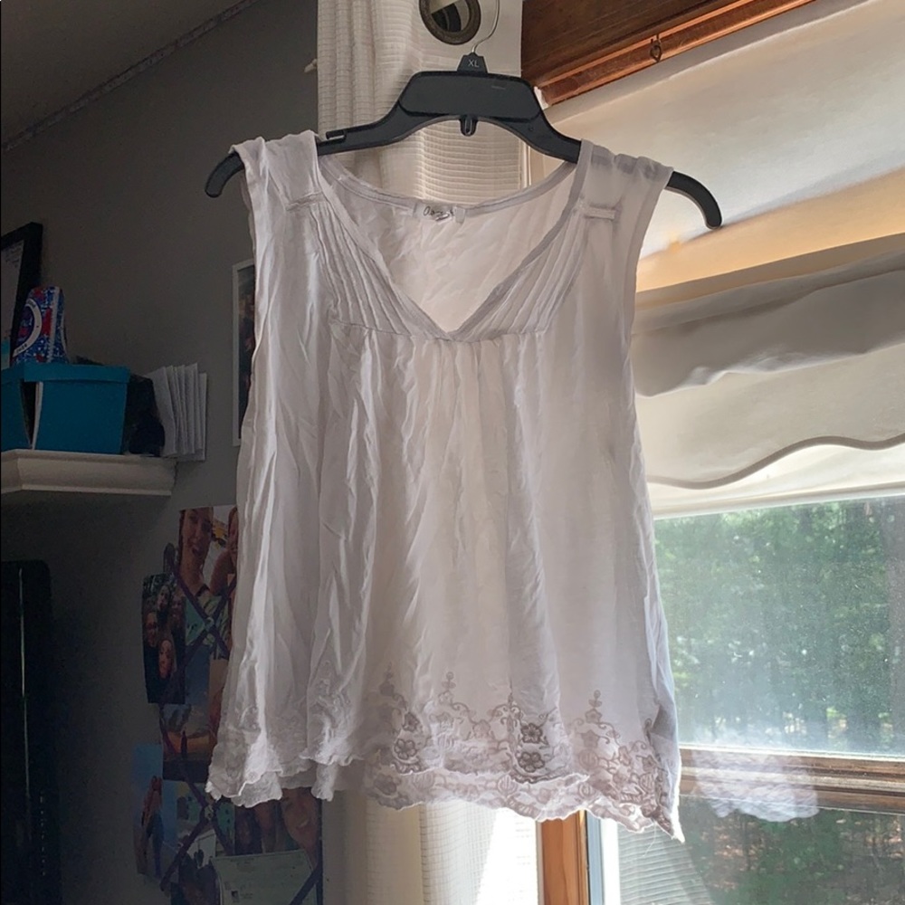 white tank top